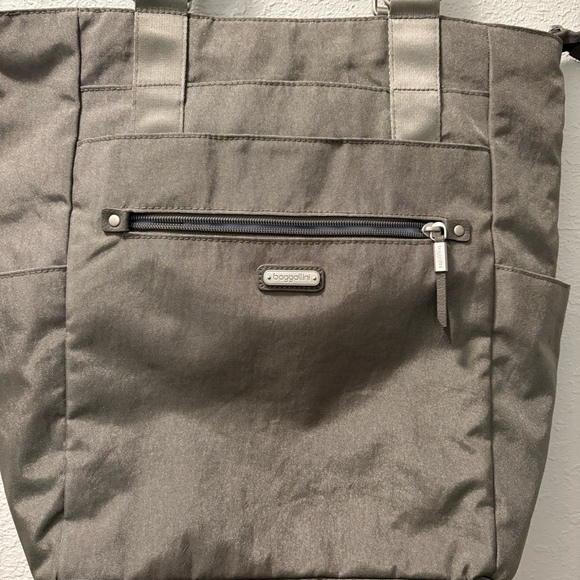 baggallini gray nylon shoulder tote bag - Picture 3 of 12